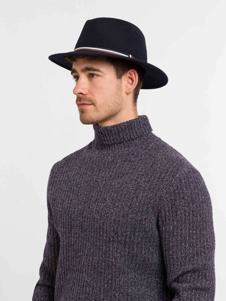 Wasserabweisender Fedora Hut mit bugatti-Flag und Filz-Optik