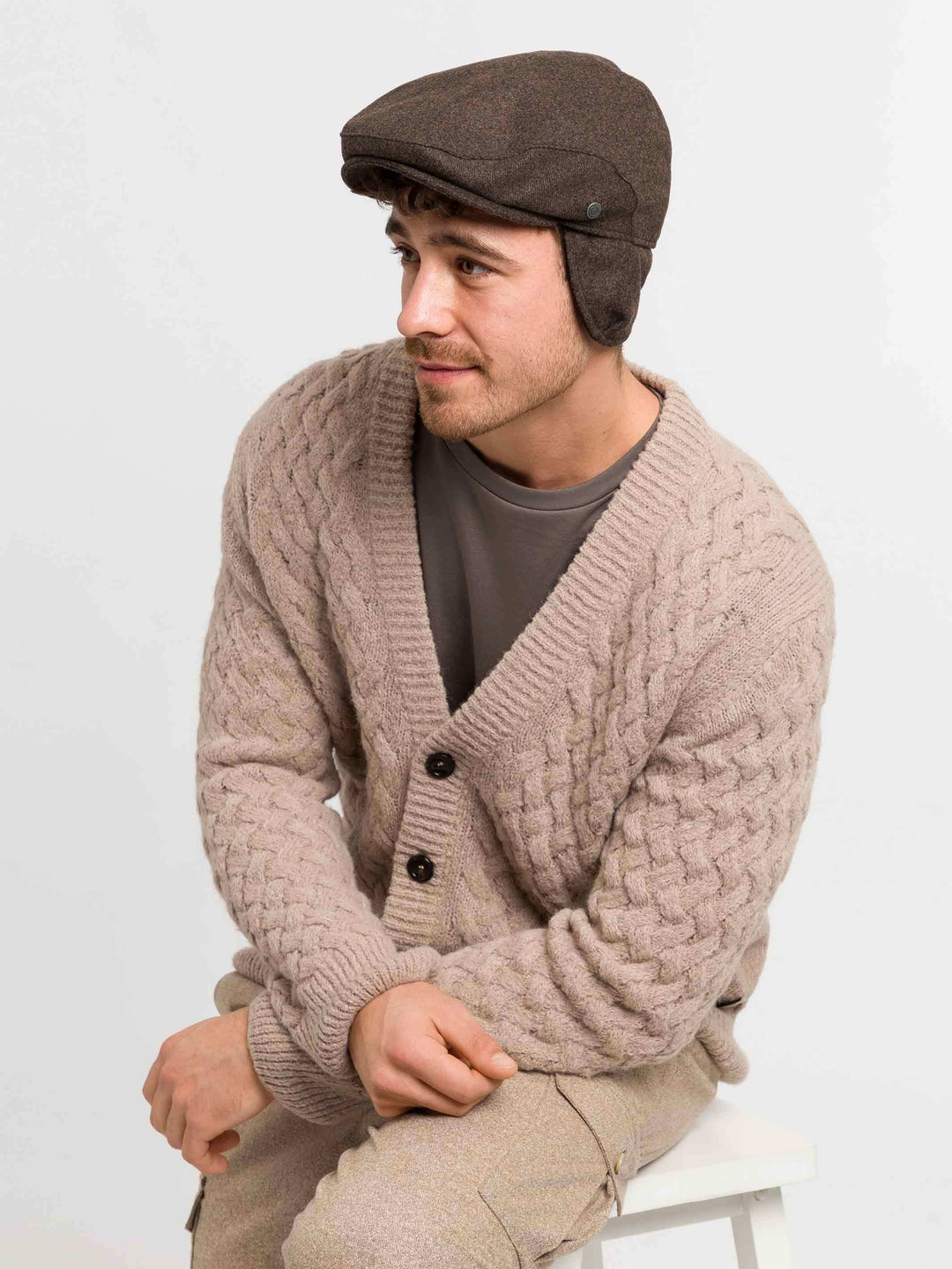 Einfarbige wetterabweisende bugatti Flatcap mit Ohrenklappen