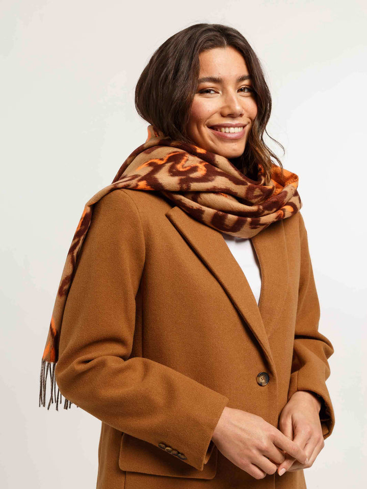 Cashmink-Schal mit mit abstraktem Muster