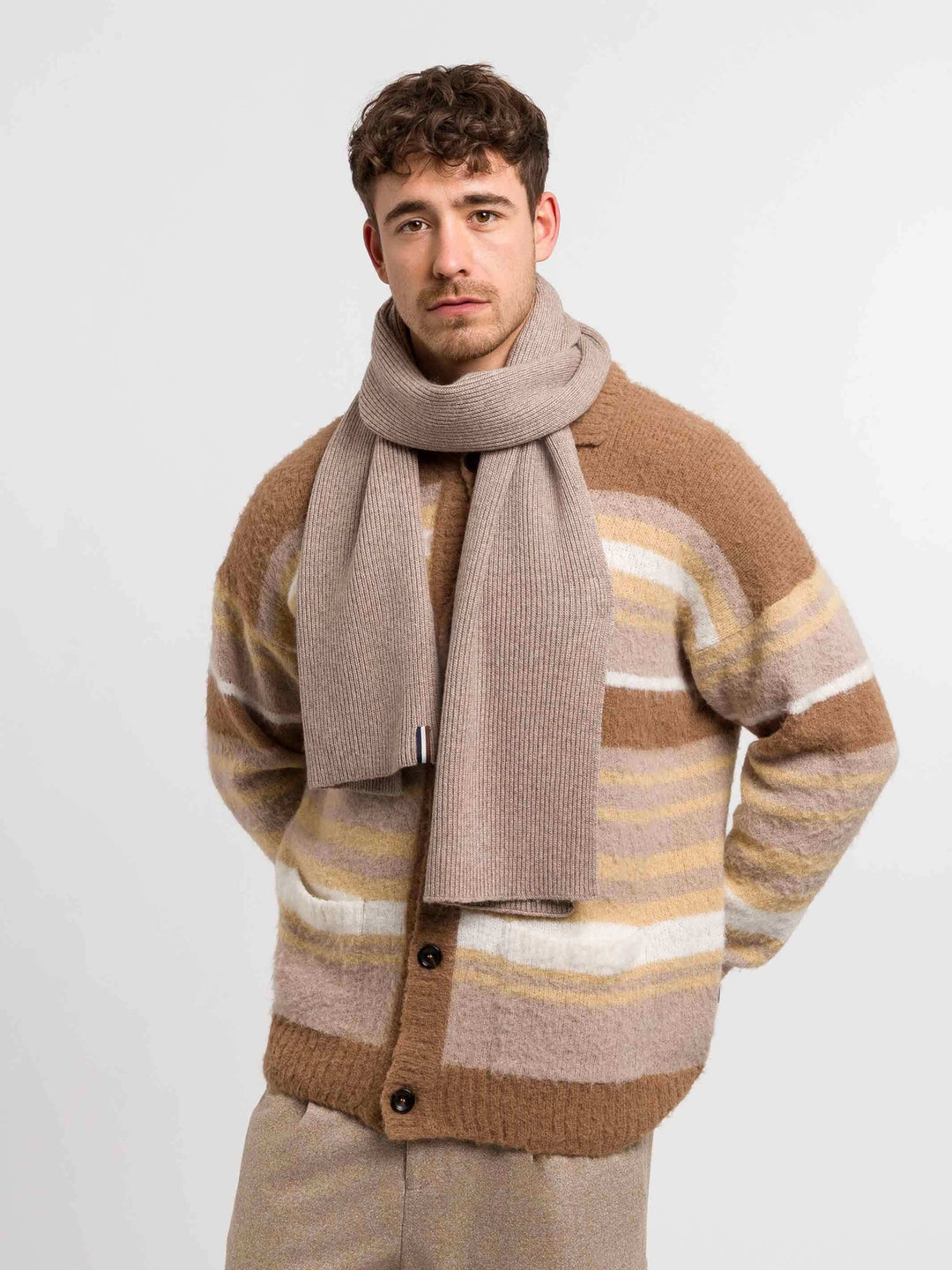 bugatti Schal mit Signature -Flag