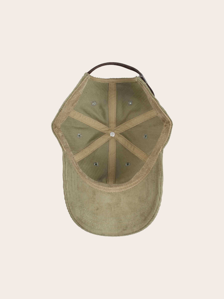 Einfarbige bugatti Basecap in Cord-Optik