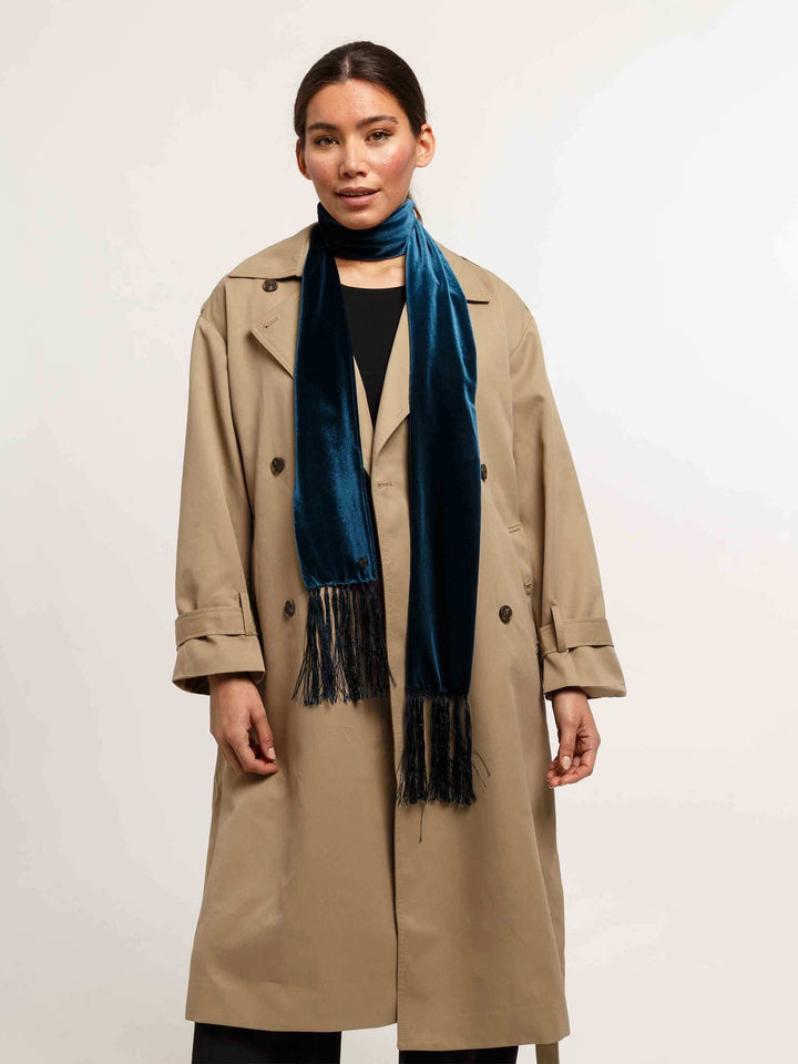 Eleganter Skinny-Schal in Samt-Optik