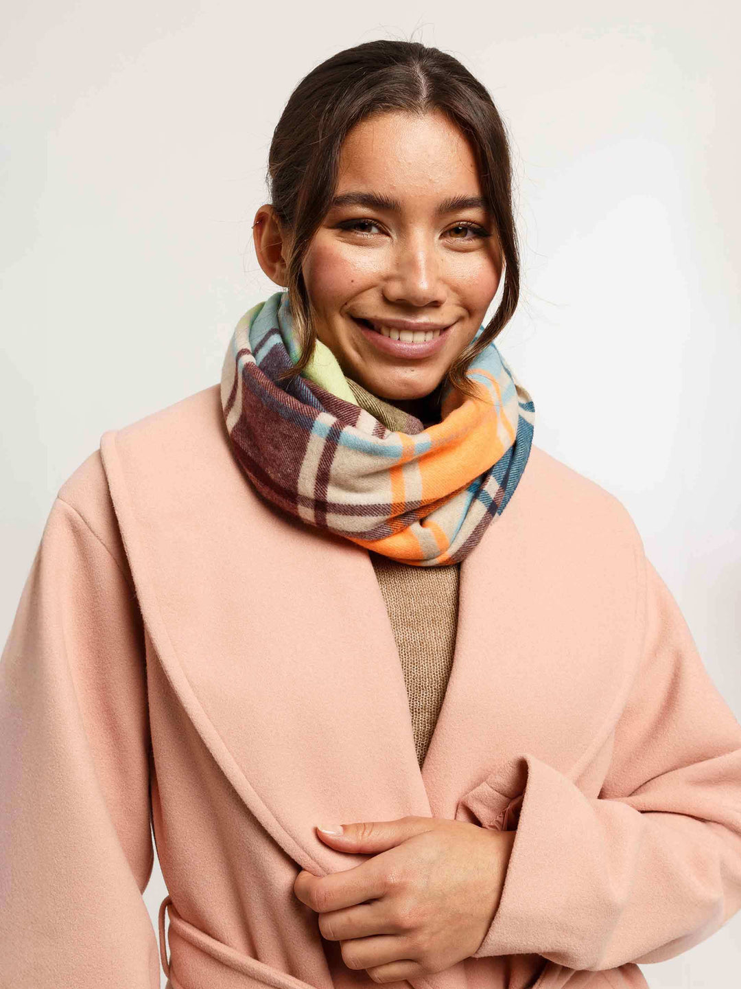 Cashmink-Schal mit bunten Karos