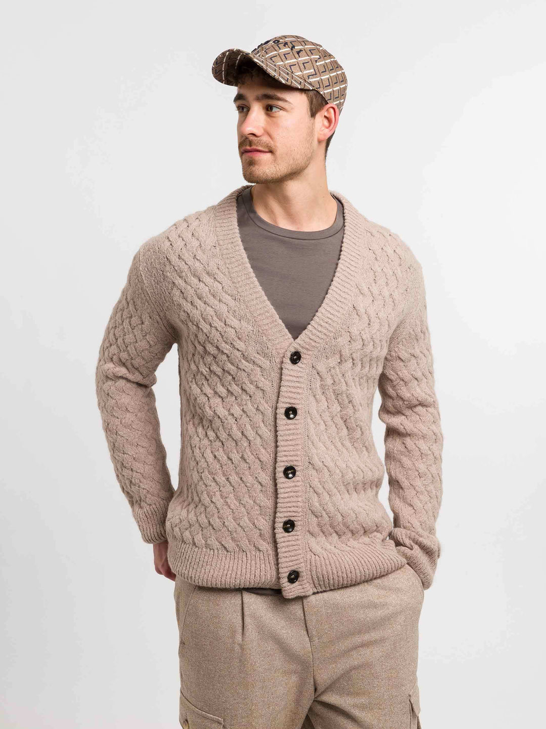 bugatti Basecap mit Schriftzug und geometrischem Design