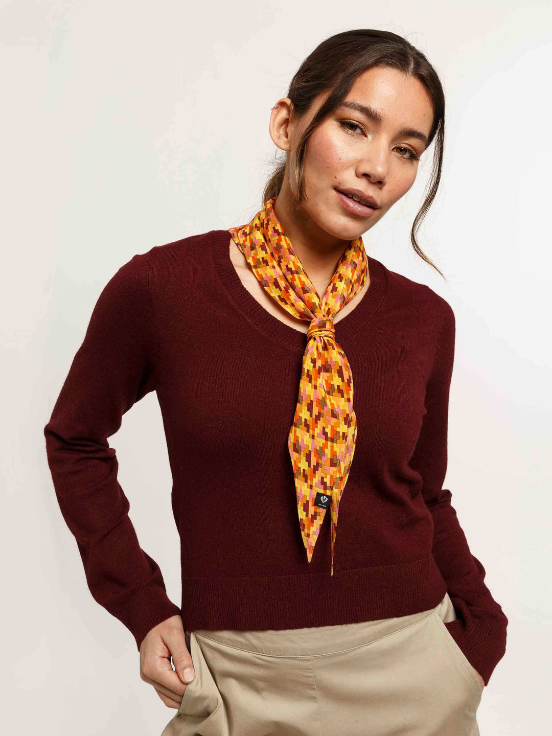 Diamond Shape Seidentuch mit geometrischem Print