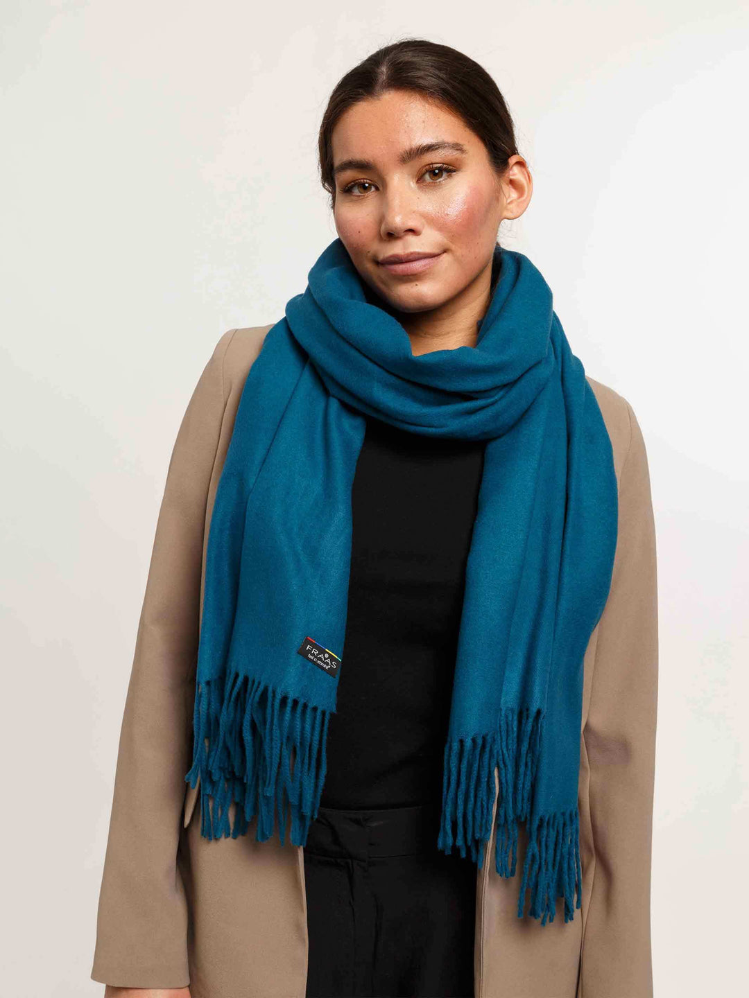 Breiter einfarbiger Cashmink Schal