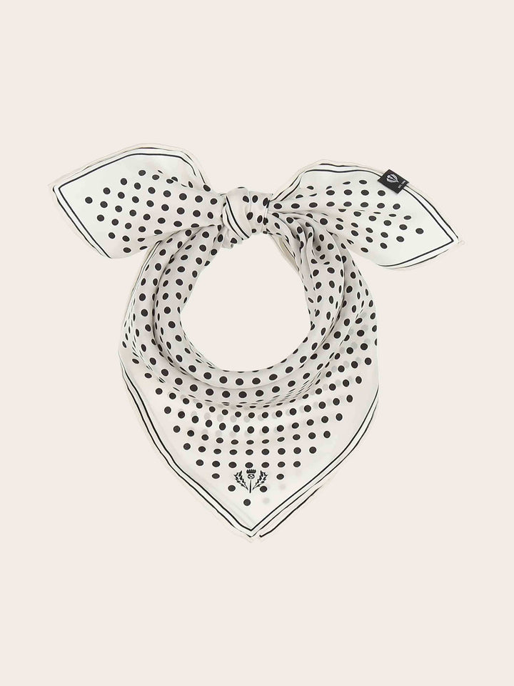 Gepunktetes Nickituch aus reiner Seide