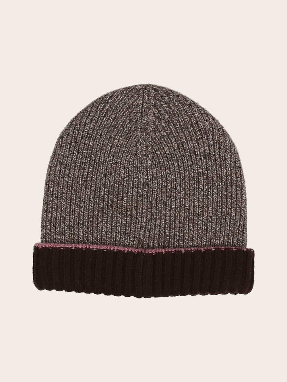 Hochwertige Beanie mit bugatti-Label