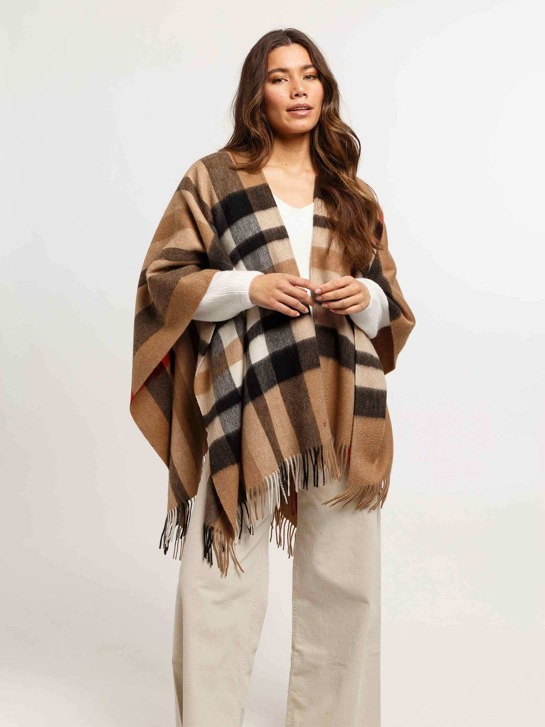Poncho mit FRAAS Plaid Karo aus reiner Wolle