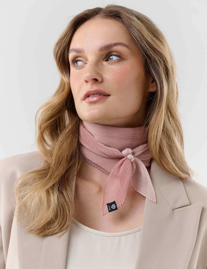 Diamond Shape Tuch im Ombré-Design