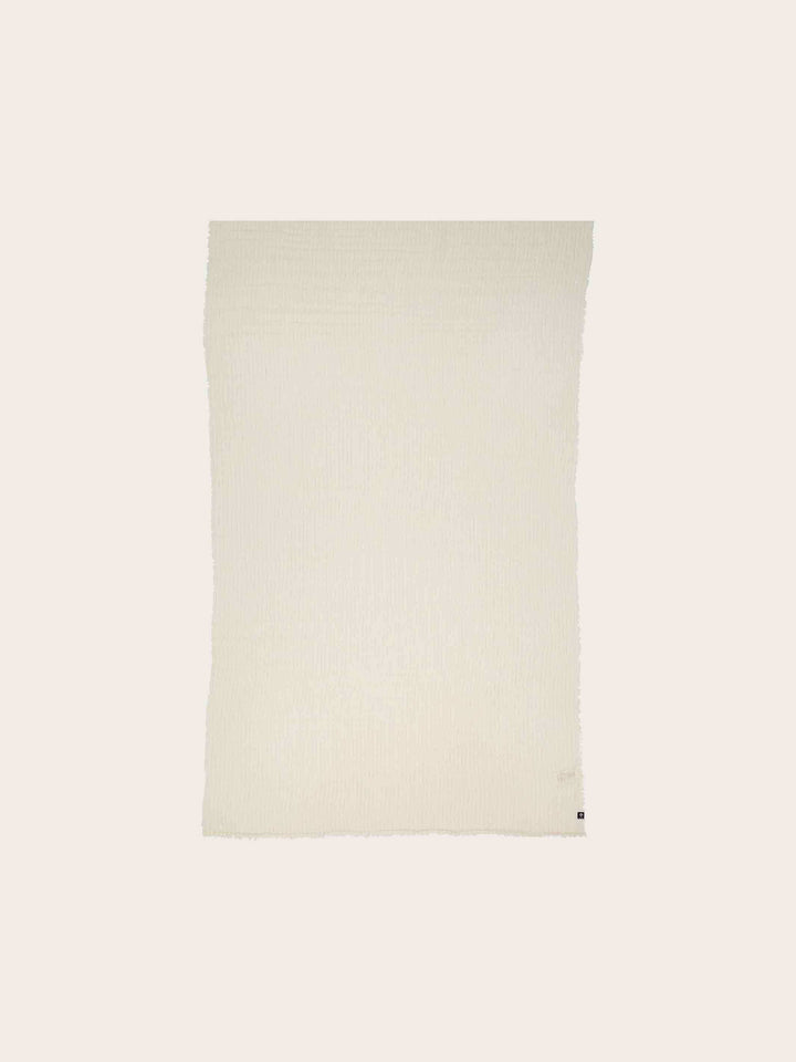 Leichte Stola mit glänzenden Streifen