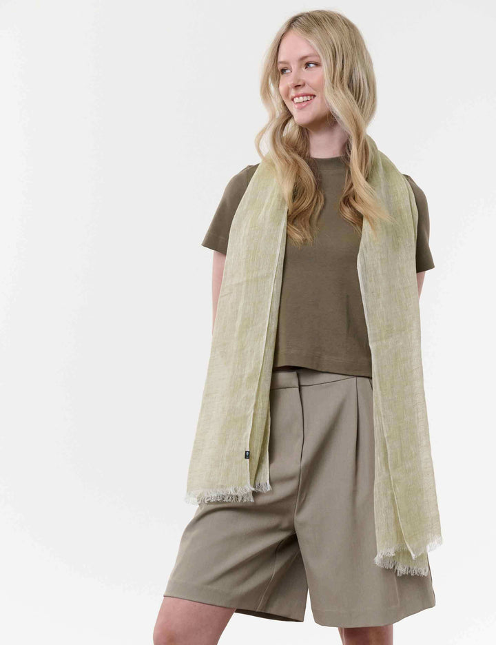 Leichter einfarbiger Schal aus reinem Leinen