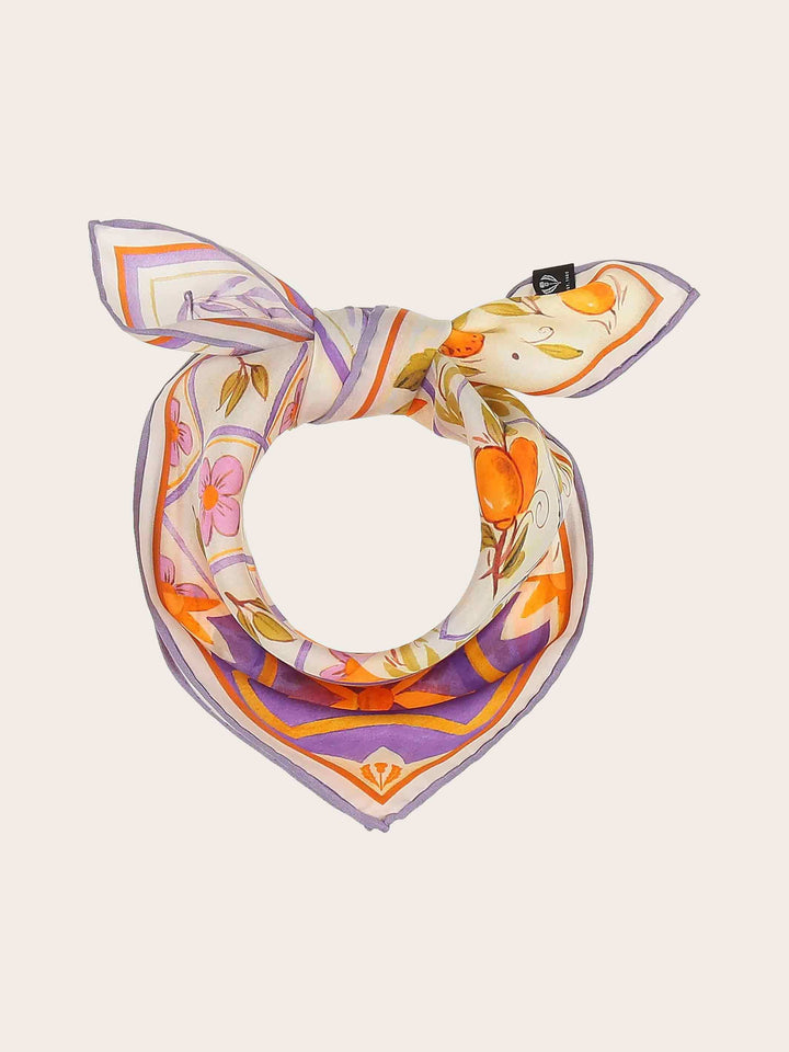 Seidentuch mit sommerlichem Zitronen-Design