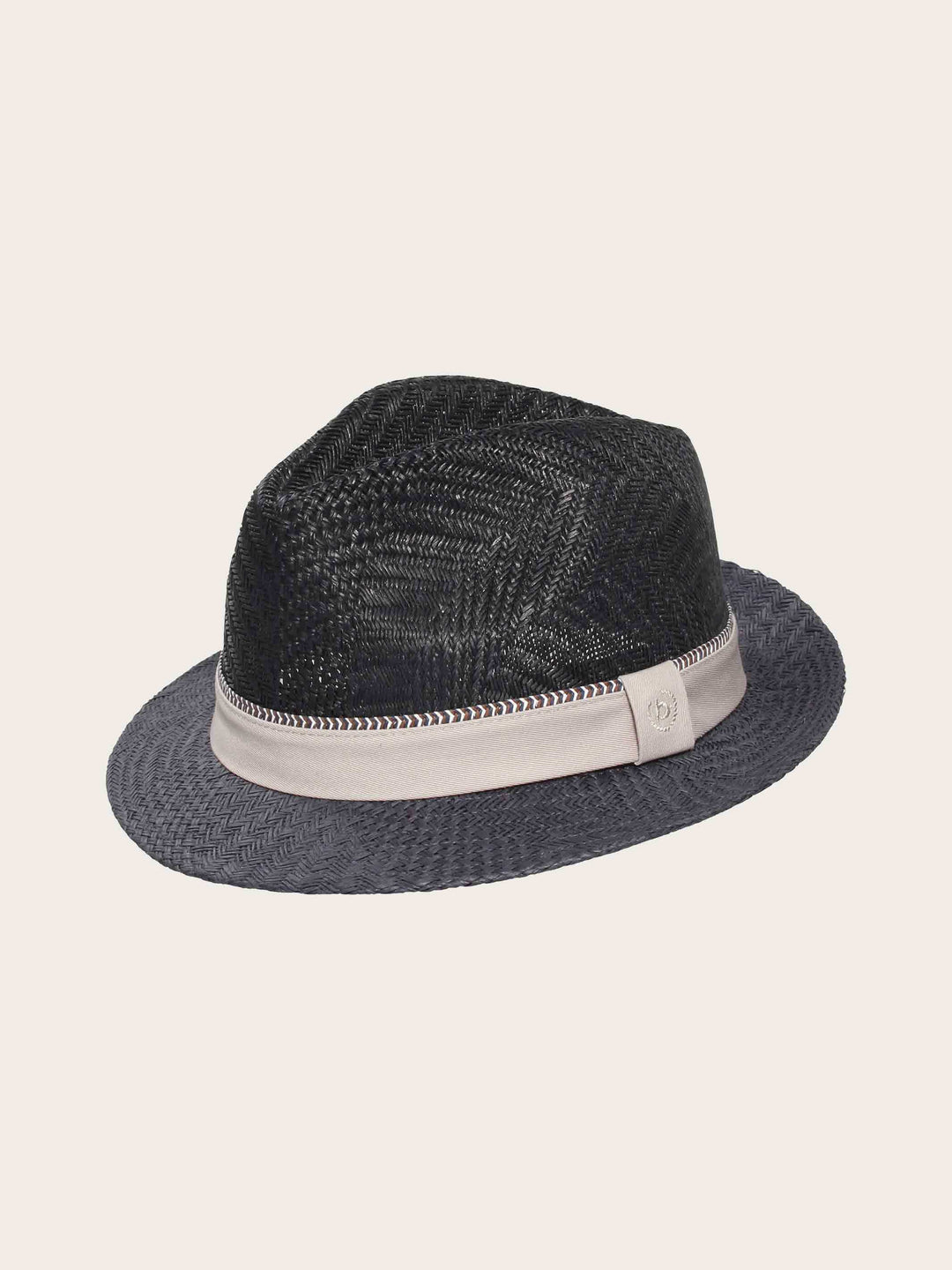 Sommerlicher bugatti Fedora mit Hutband