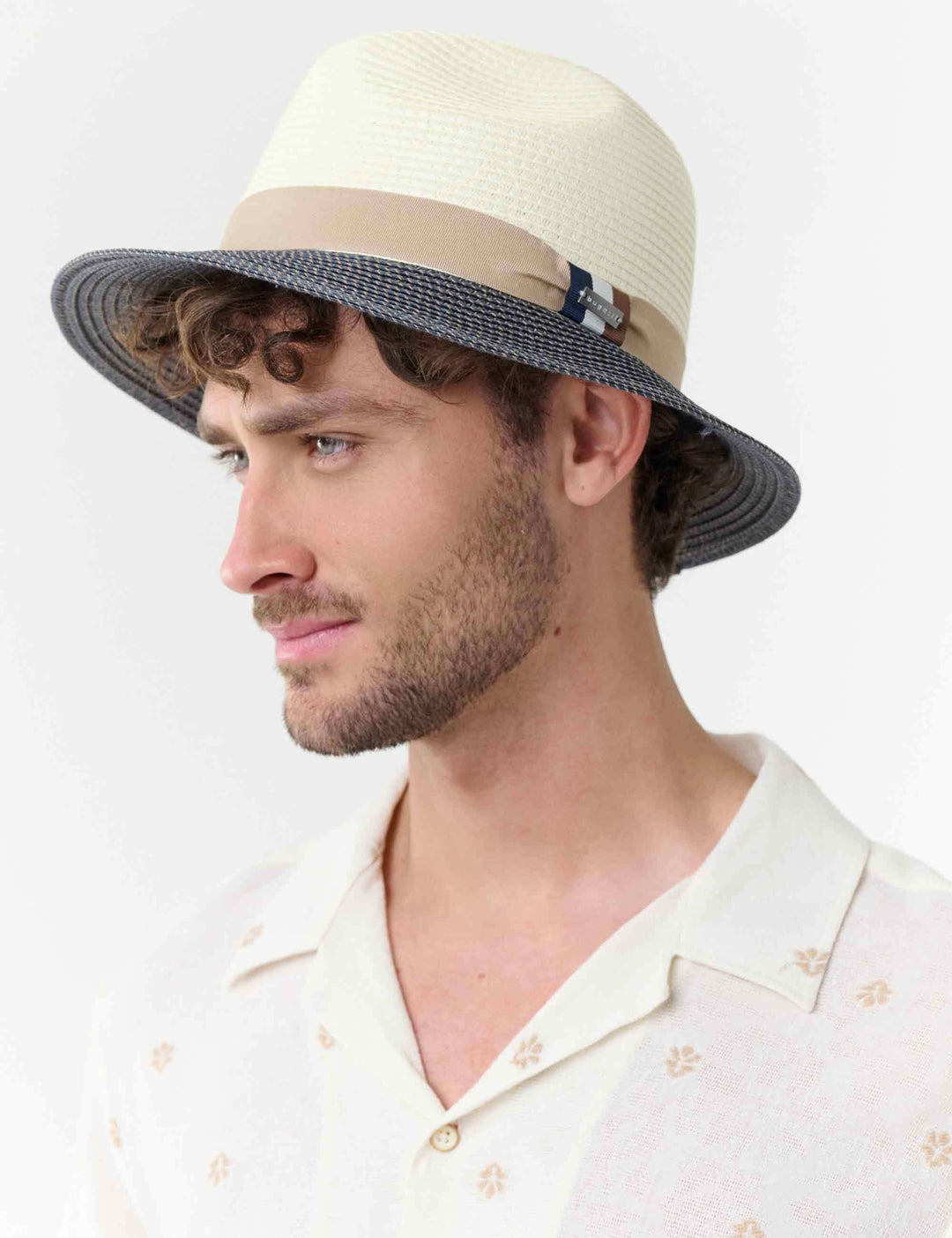 Zweifarbiger bugatti Sommer-Fedora mit Hutband