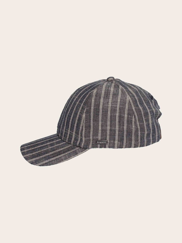 Bugatti Basecap mit Nadelstreifen-Design
