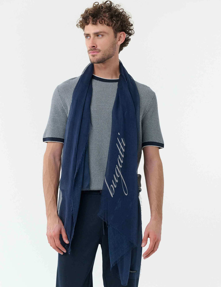 Einfarbiger bugatti Schal aus reinem Modal