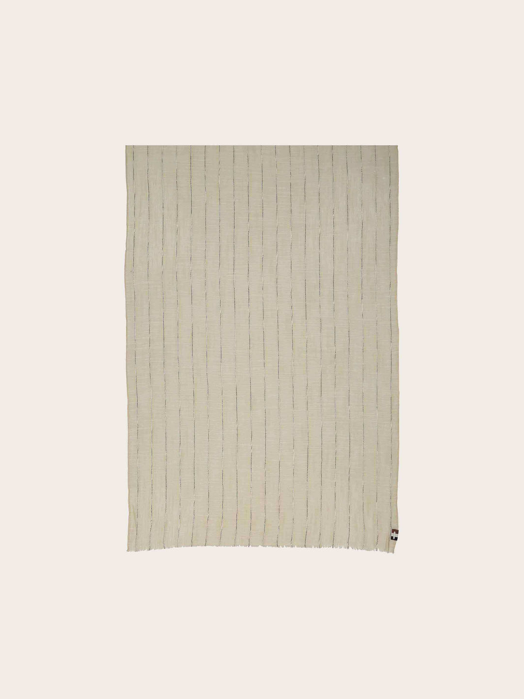 Lässiger bugatti Sommerschal mit Nadelstreifen-Design