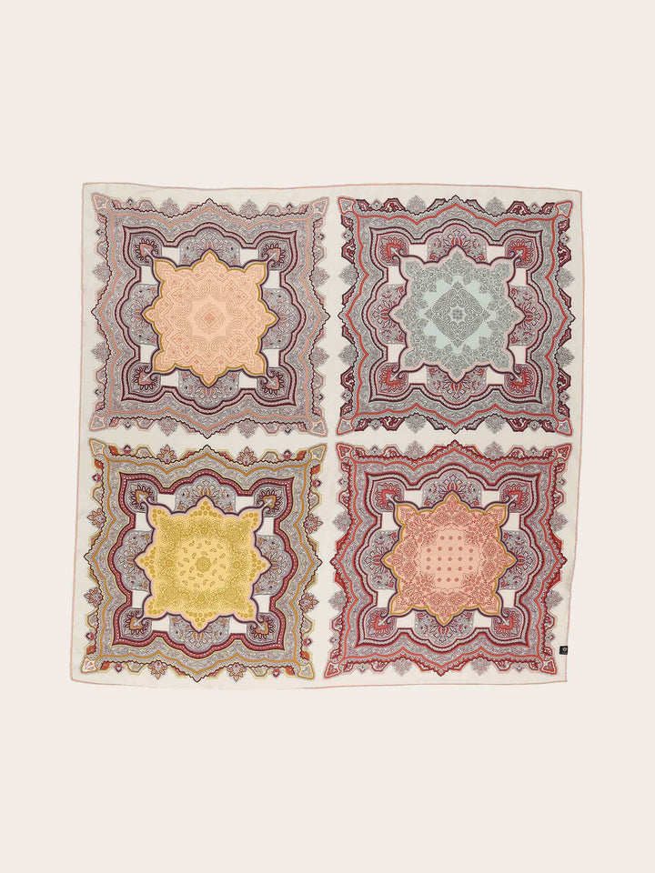 Seidentuch mit Paisley-Muster