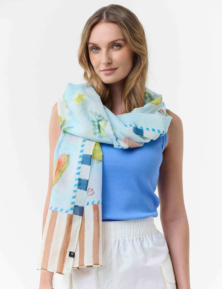 Schal mit Urlaubs-Motiven in Seidenmischung