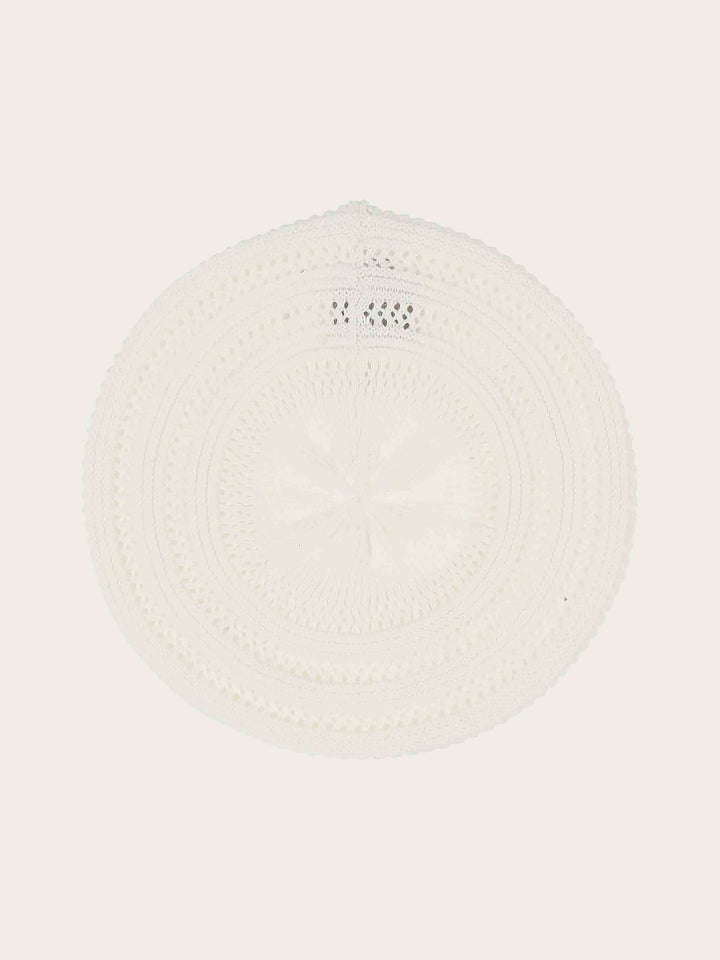 Loevenich Béret mit süßem Loch-Muster