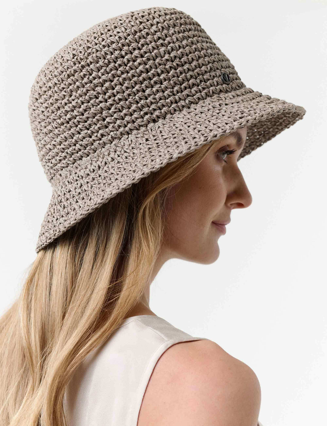 Kleiner gehäkelter Loevenich Glockenhut