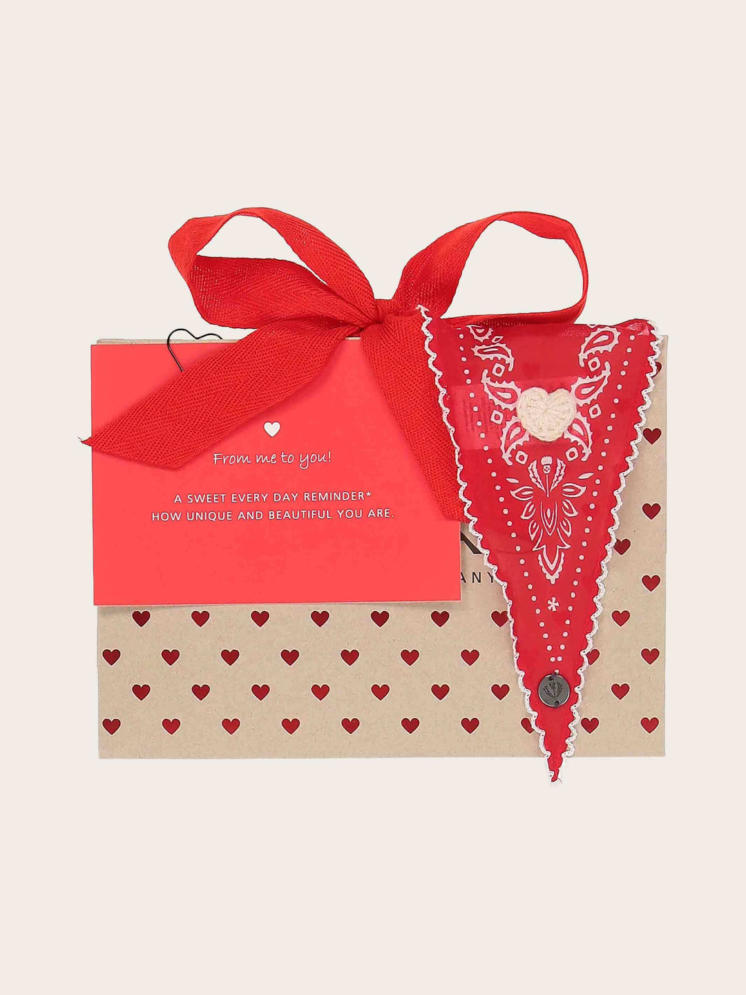 Geschenkset Halstuch mit Paisley-Design und Herzen, Geschenktasche und Grußkarte