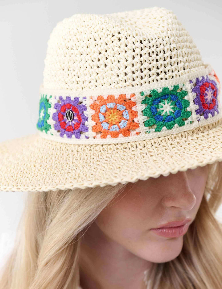 Modischer Loevenich Fedora mit buntem Boho-Muster