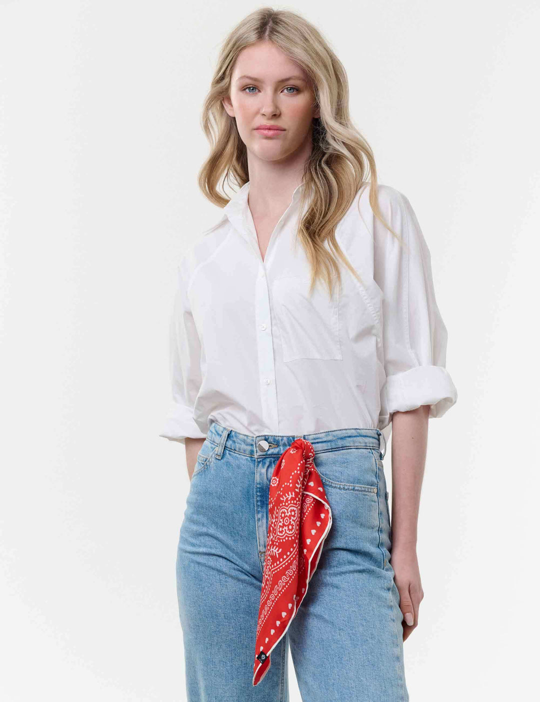 Geschenkset Seiden-Nickituch mit Paisley-Design, Geschenktasche und Grußkarte