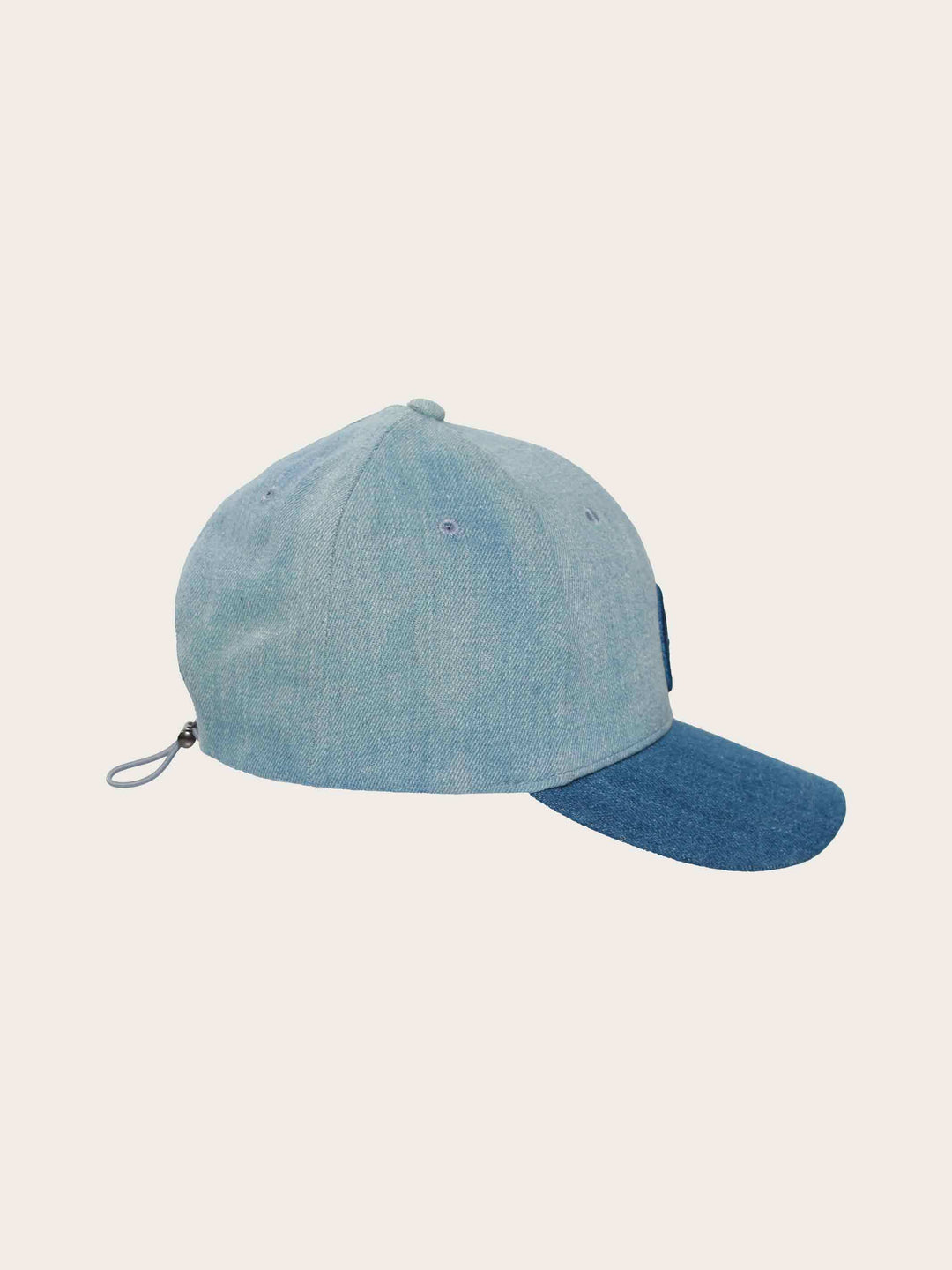Denim-Basecap mit aufgesticktem Loevenich Logo