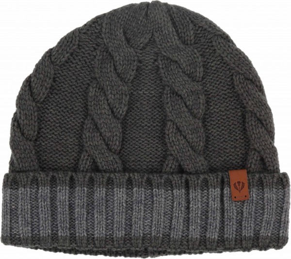 Cable-knit beanie in wool blend