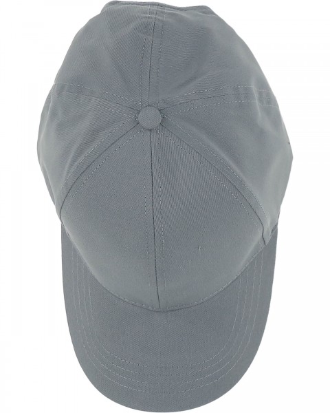 Single coloured baseball cap