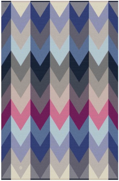 Sustainability Edition - Blanket with zigzag-design - Made in Germany royal blue