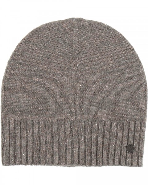 Knitted hat with delicate glitter